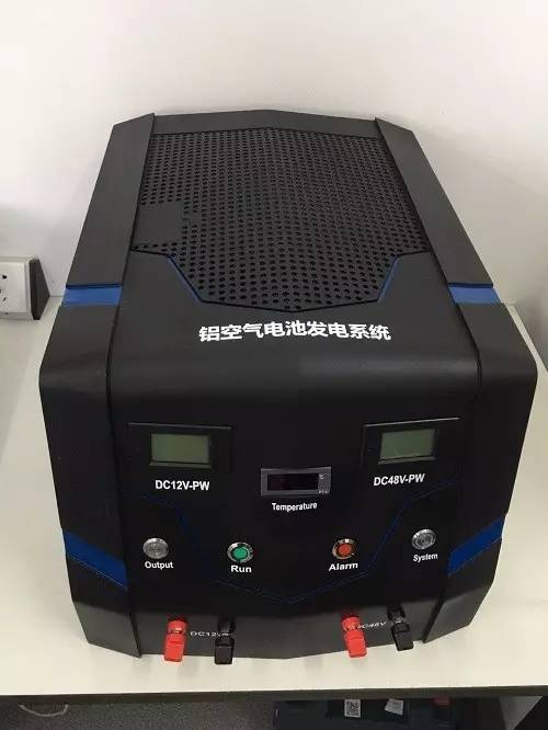 充電機(jī)充電鋁空氣電池解析