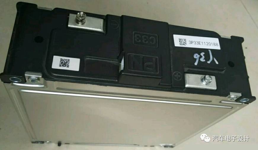 淺談電動(dòng)汽車充電機(jī)充電蓄電池成組的方法 淺談電動(dòng)汽車充電機(jī)充電蓄電池成組的方法