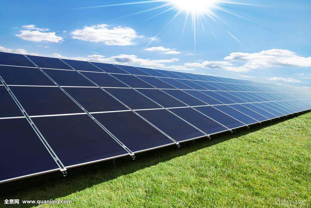 充電機(jī)充電太陽(yáng)能電池清洗方案